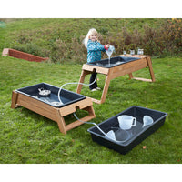 Schicker Wasserstand mit Ablagen