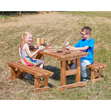 Fleischiger Tisch & Bänke (3er-Pack)
